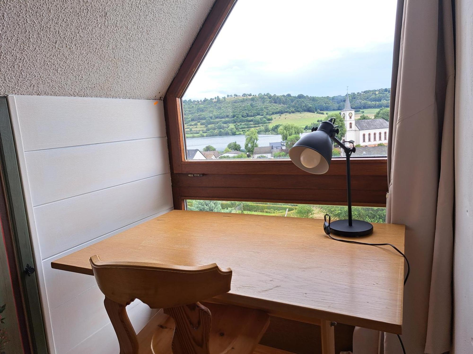Haus Mit Idyllischem Seeblick شالكينميهرين المظهر الخارجي الصورة